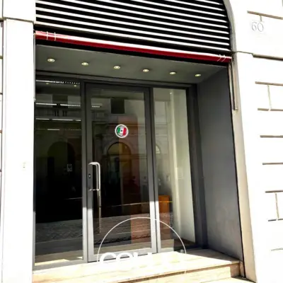 coworking-roma-centro-ingresso-400x400-1